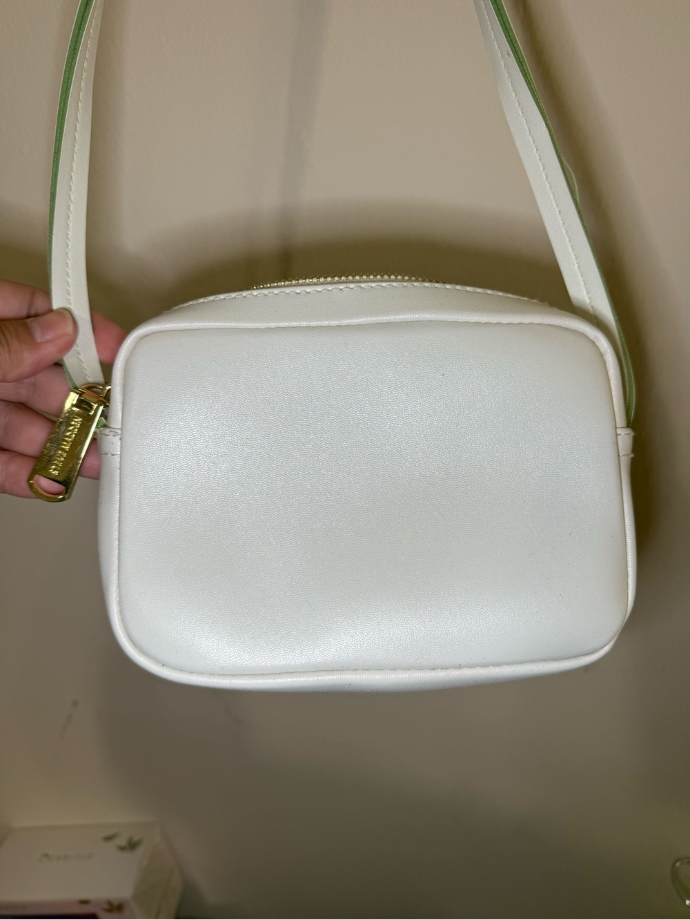 Steve Madden White Crossbody - Picture 4 of 4